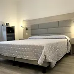 Bed and Breakfast Il Sole E La Luna In Γκάρντα