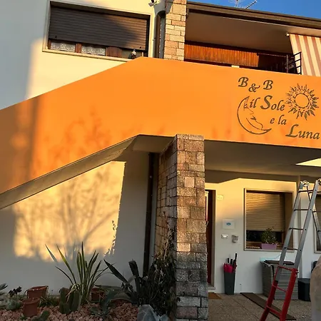 Il Sole E La Luna In Bed & Breakfast 2*
