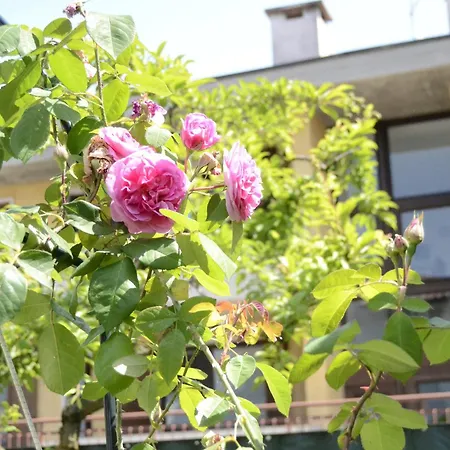 Il Sole E La Luna In Nocleg ze śniadaniem Garda (Verona)