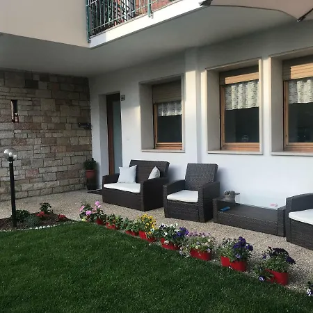 Il Sole E La Luna In Garda (Verona)