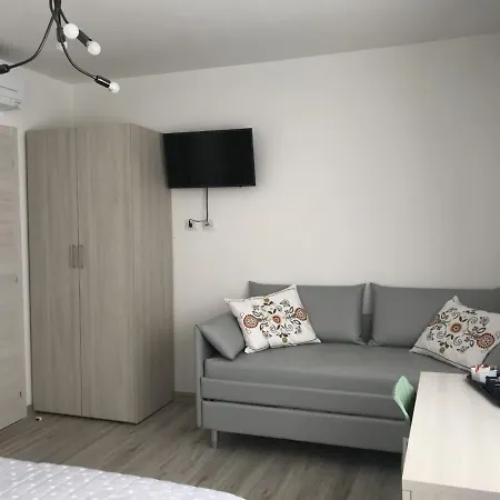 Il Sole E La Luna In 4* Garda (Verona)