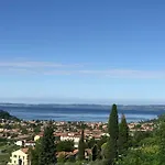 Il Sole E La Luna In Гарда