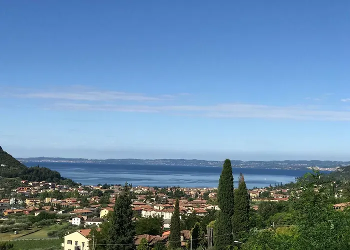 Il Sole E La Luna In Garda (Verona)