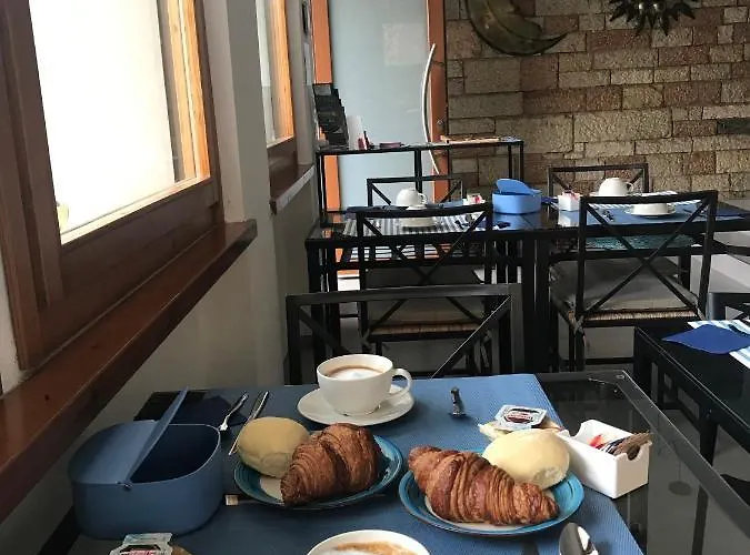 Il Sole E La Luna In 4* Garda (Verona)